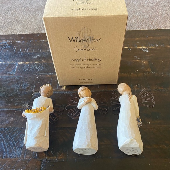 Willow Tree Angels (3) - Picture 3 of 12
